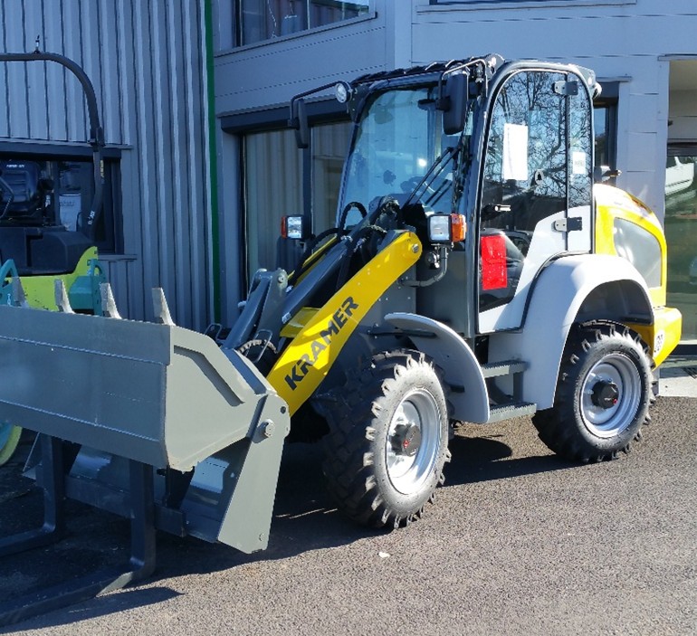 Chargeuse à pneus 850L